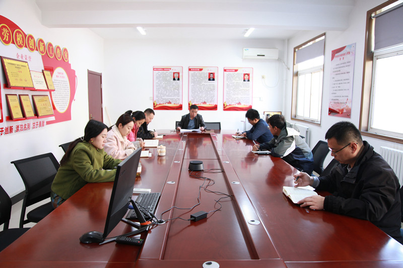 121765529894131024.jpeg 庞日轩_副本.jpg