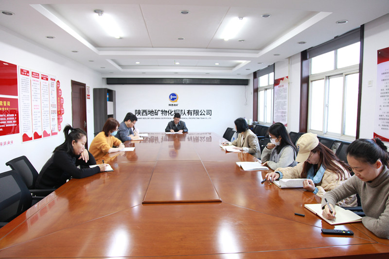 121765529912134023.jpeg 杨帆_副本.jpg